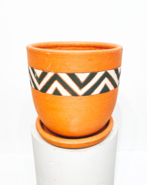 Black & white hand painted high curved terracotta pot N3 - D26 H26