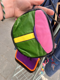 Upcyclede handtas kleur