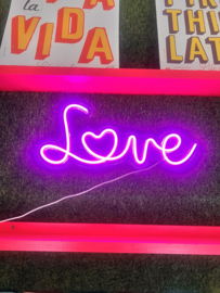 LOVE neonlamp