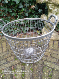 3071 Kleine oogstmand