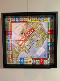 Franse Pókemon Monopoly speelbord in lijst