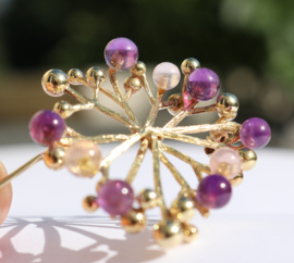 14 kt gold unique brooch "berries"