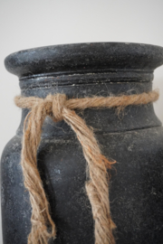 VASE NECK WITH ROPE BASALT M