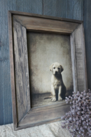 HOUTEN SCHILDERIJ MET ZITTENDE HOND