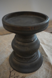 HOUTEN KANDELAAR