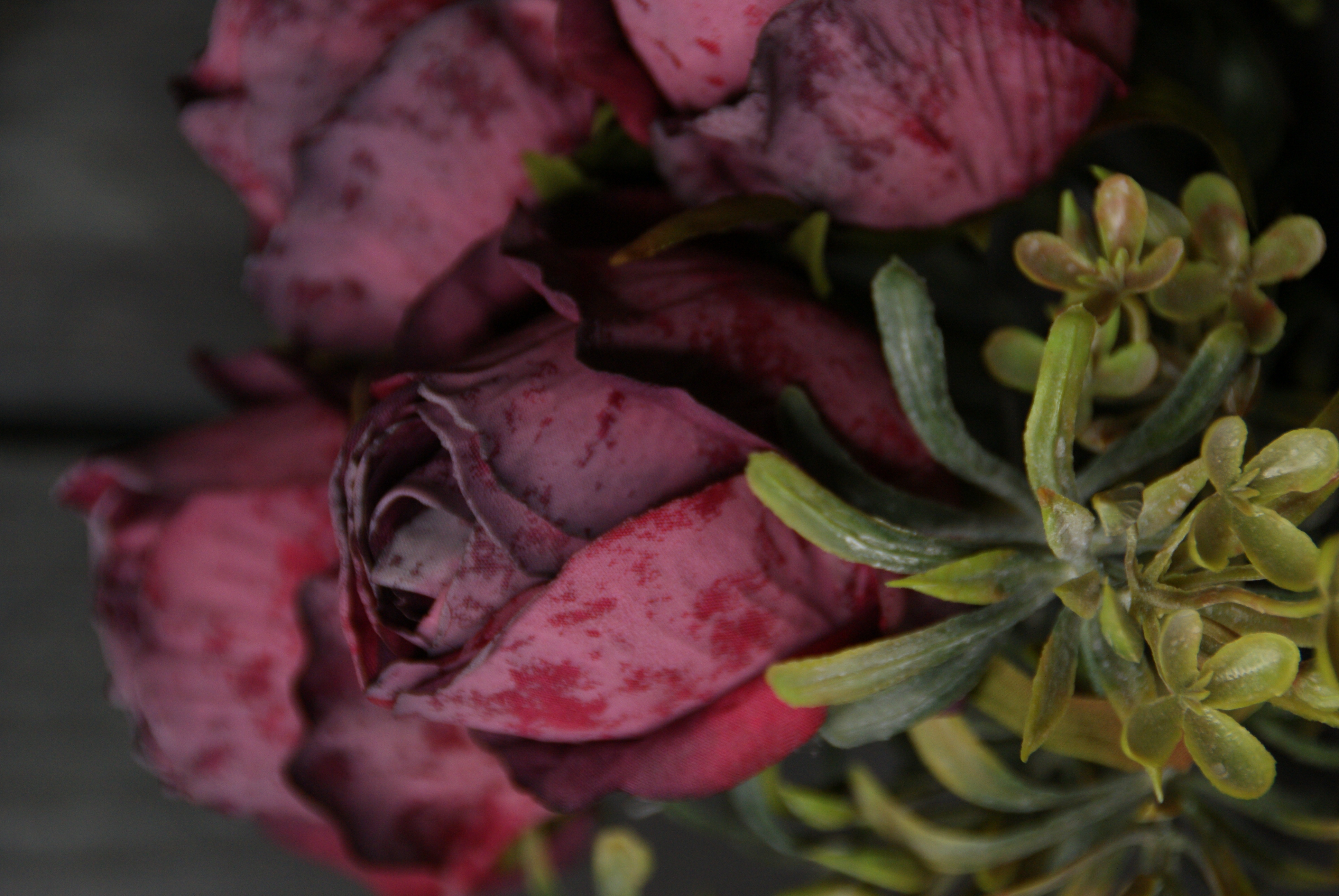 KUNST ROOSJES- DARK PURPLE