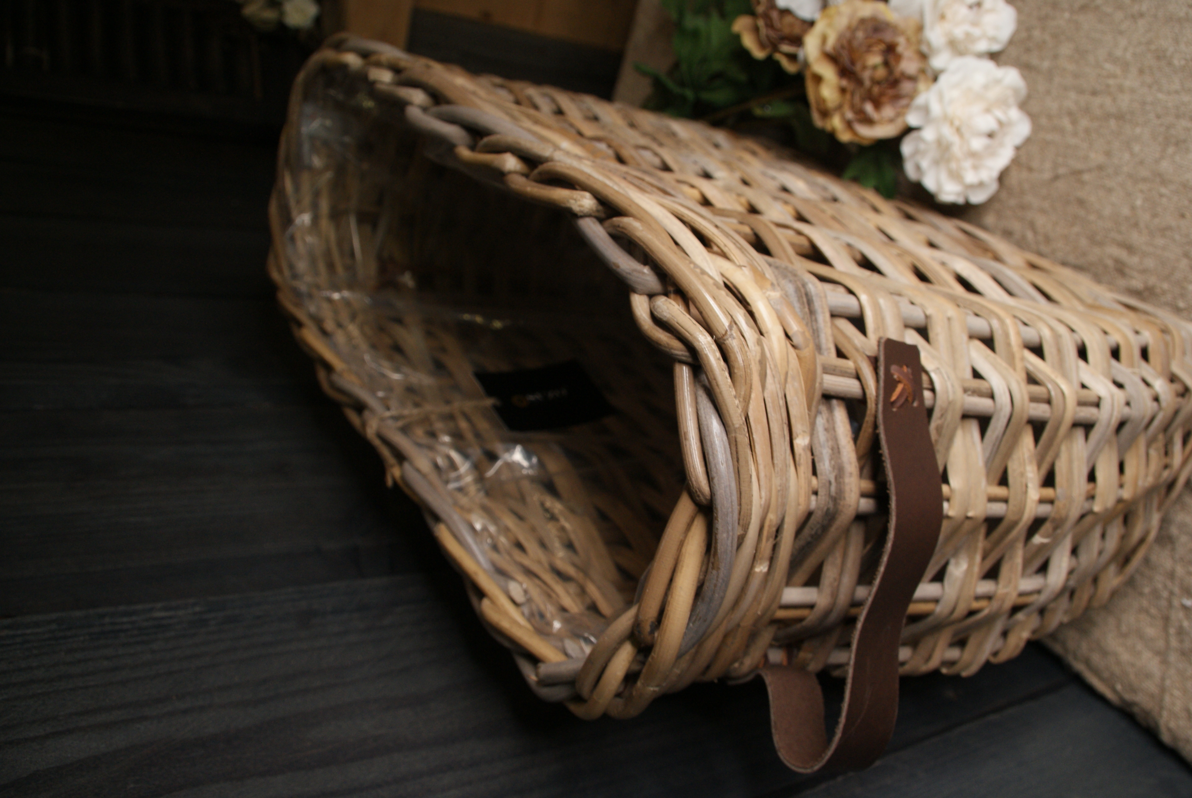 VENSTERBANK BASKET LUNA- M