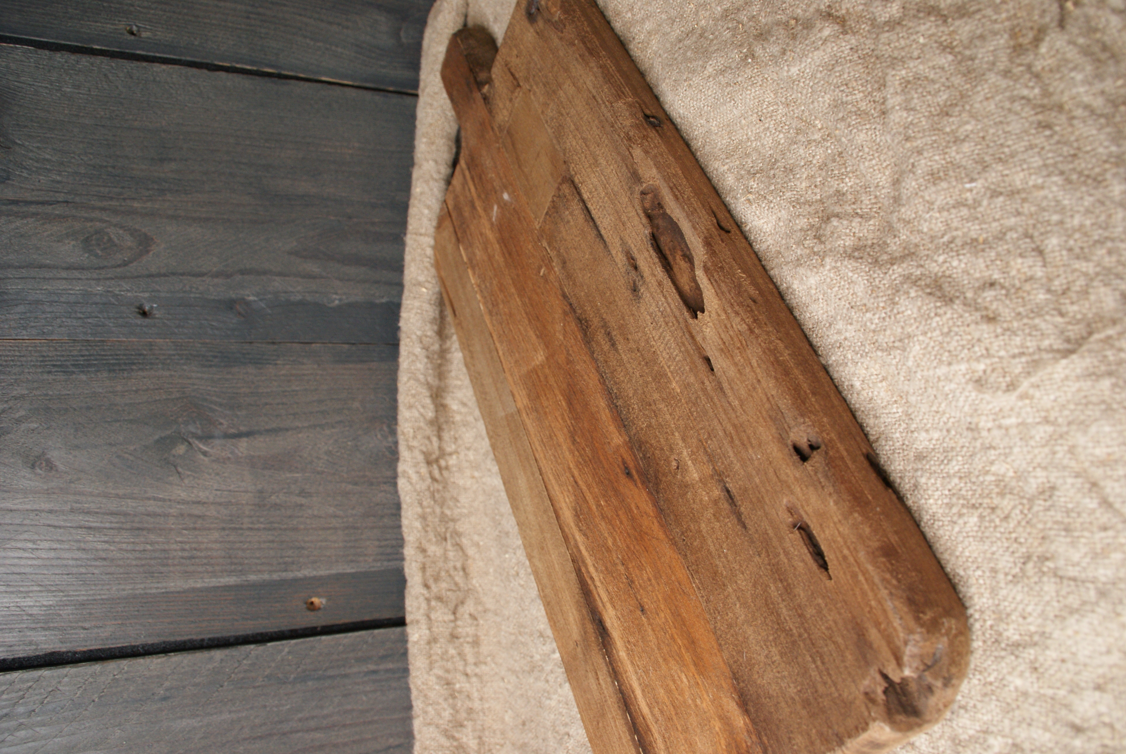 OUDE HOUTEN BORRELPLANKEN
