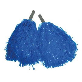2 pompons