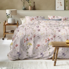 zand Beddinghouse dekbedovertrek Flowerlove - 155 x 220 cm - Sand 330002#