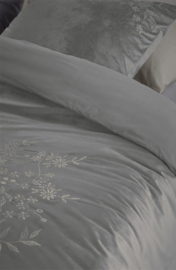 Beddinghouse Arya - 140 x 200/220 cm + 1x 60 x 70 cm - Grey 333410