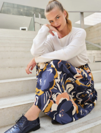 Atelier Jupe - blue viscose with painted flowers