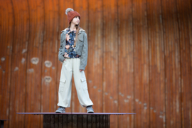 See You At Six - Corduroy brede rib rokerig olijfgroen