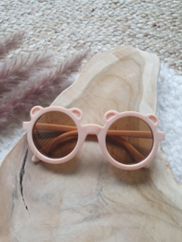 Sunglasses bear pink