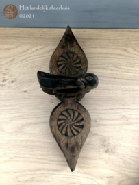 Oud houten bewerkt juwelendoosje