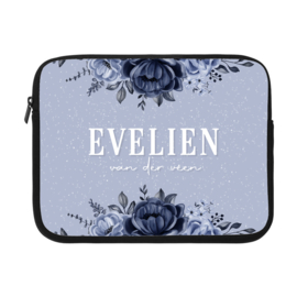 Book/E-Reader Sleeve - Gepersonaliseerd Blauwe bloemen