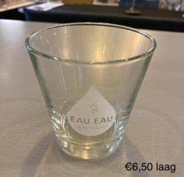 Glas laag Eau Eau Den Haag