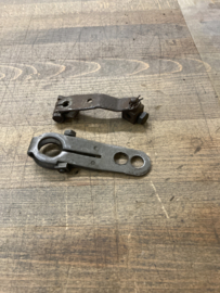 Shift lever en kick down lever TF 727