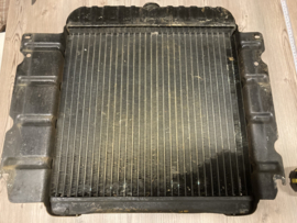 Radiateur Dart 1967 slant six 225 cui