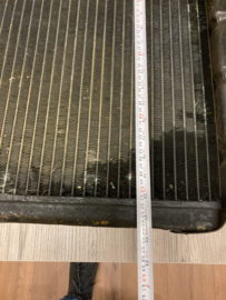 Radiateur Dart 1967 slant six 225 cui