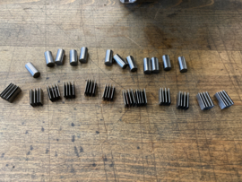 Inner race rollers and springs