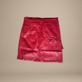 Leren Imitatie Rok met Roesels | Rood