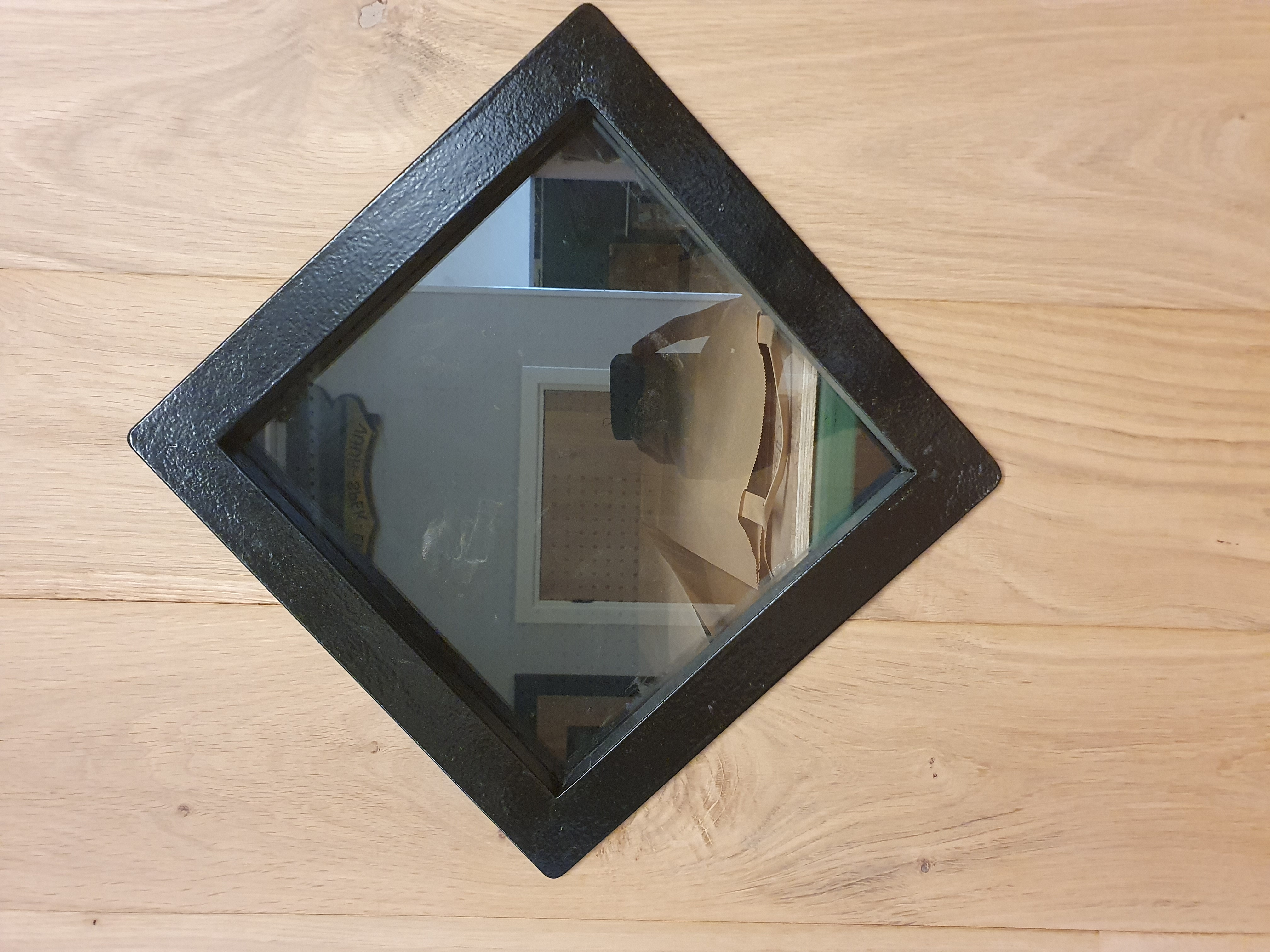 Binnendeur eiken met ruit in houten frame