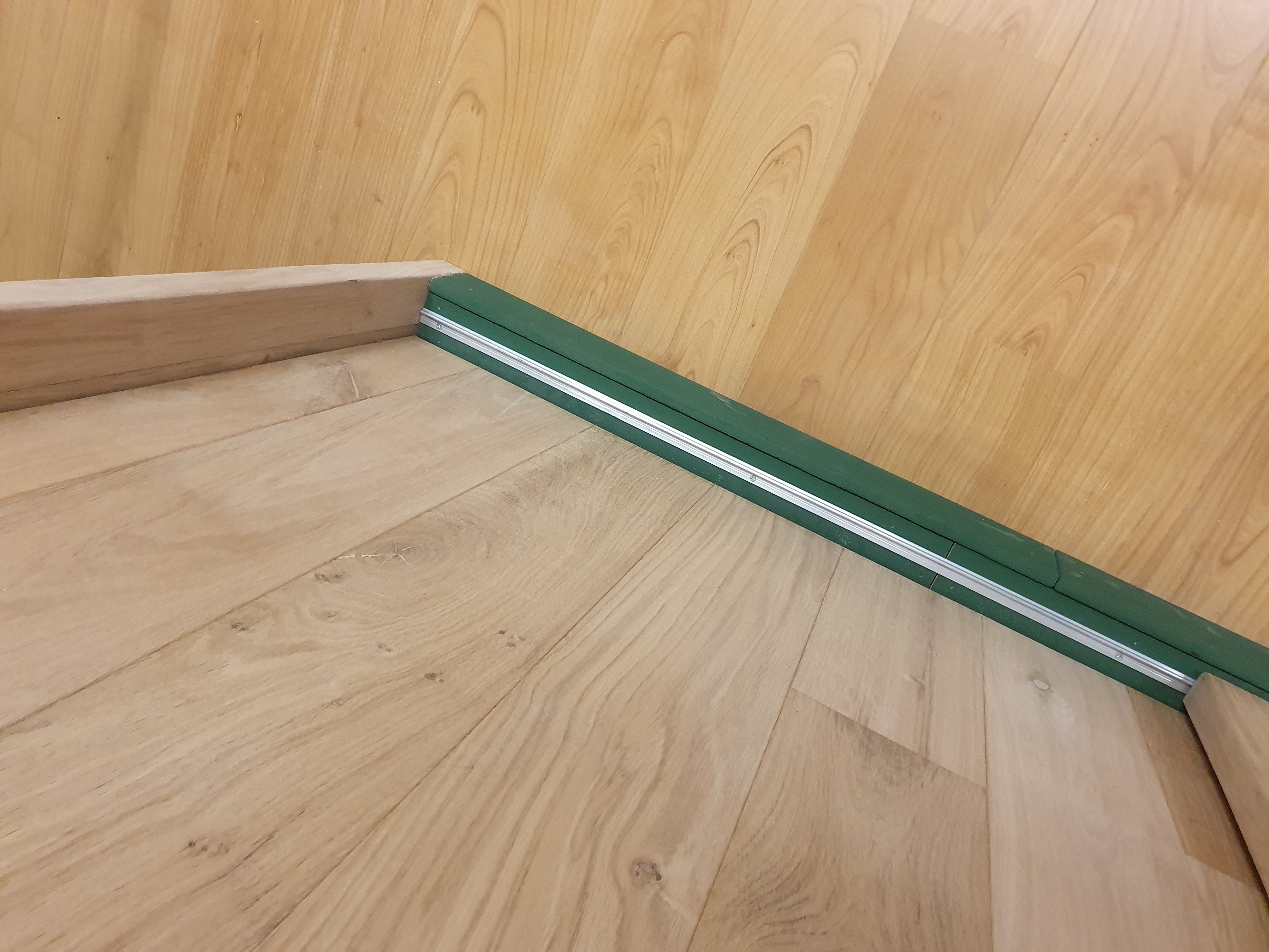 Henderson 915a/1000 onderrail aluminium