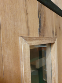 Binnendeur eiken met twee glazen ruiten in houten frame