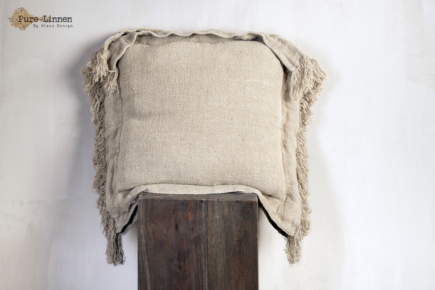 Sierkussen 100% linnen "Rachel" Naturel incl. binnen kussen 70x70cm