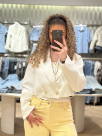 CROPPED WHITE BLAZER