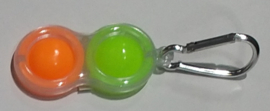 Pop the bubble sleutelhanger glow in the dark  oranje/groen.