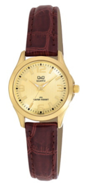 Q & Q Dames horloge model 024