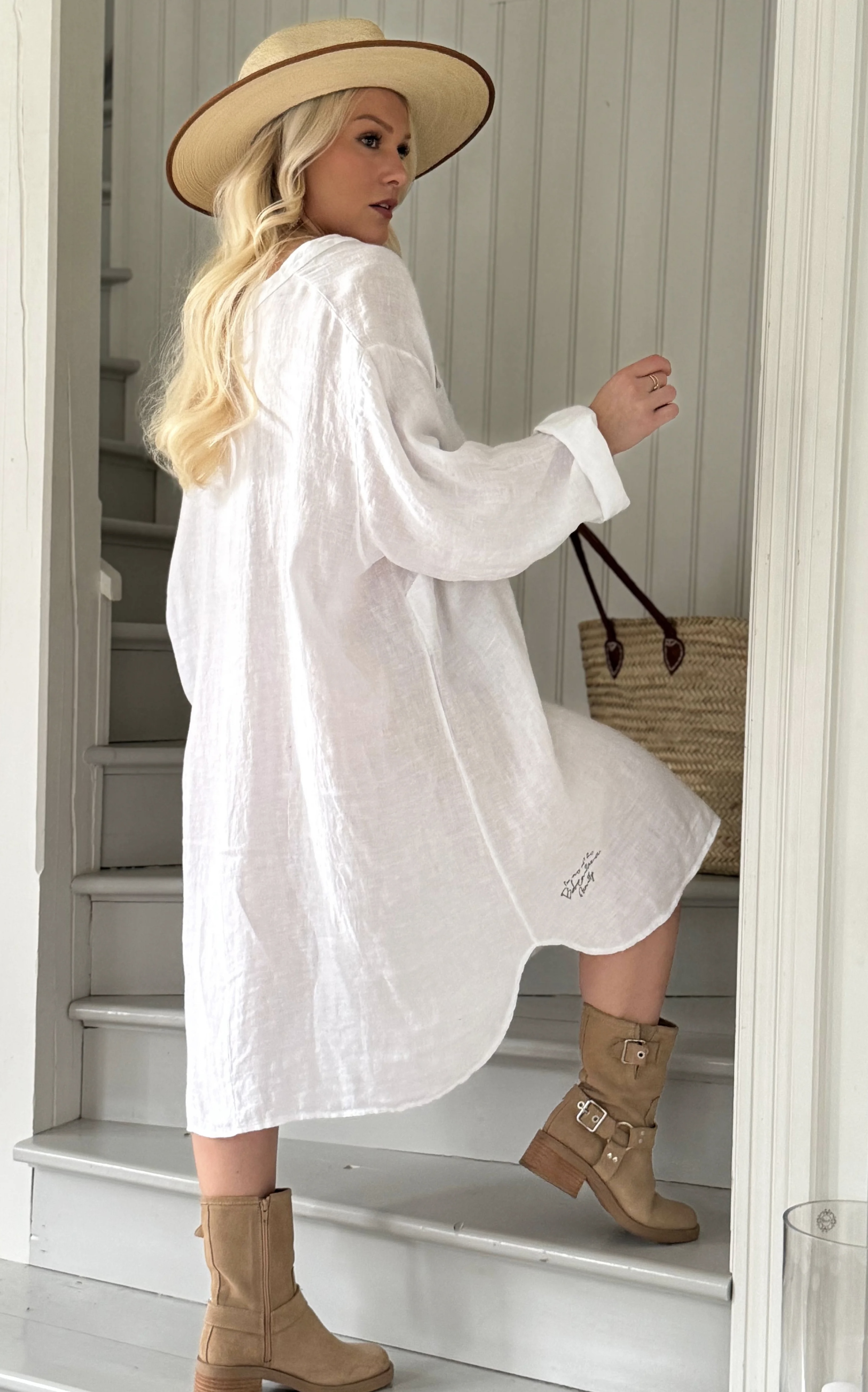 BYPIAS BOHIEMIANA. BELMONT LINNEN TUNIC WIT