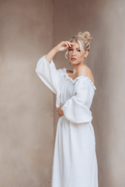 BYPIAS ENDLESS NIGHTS KATOENEN JURK, WIT