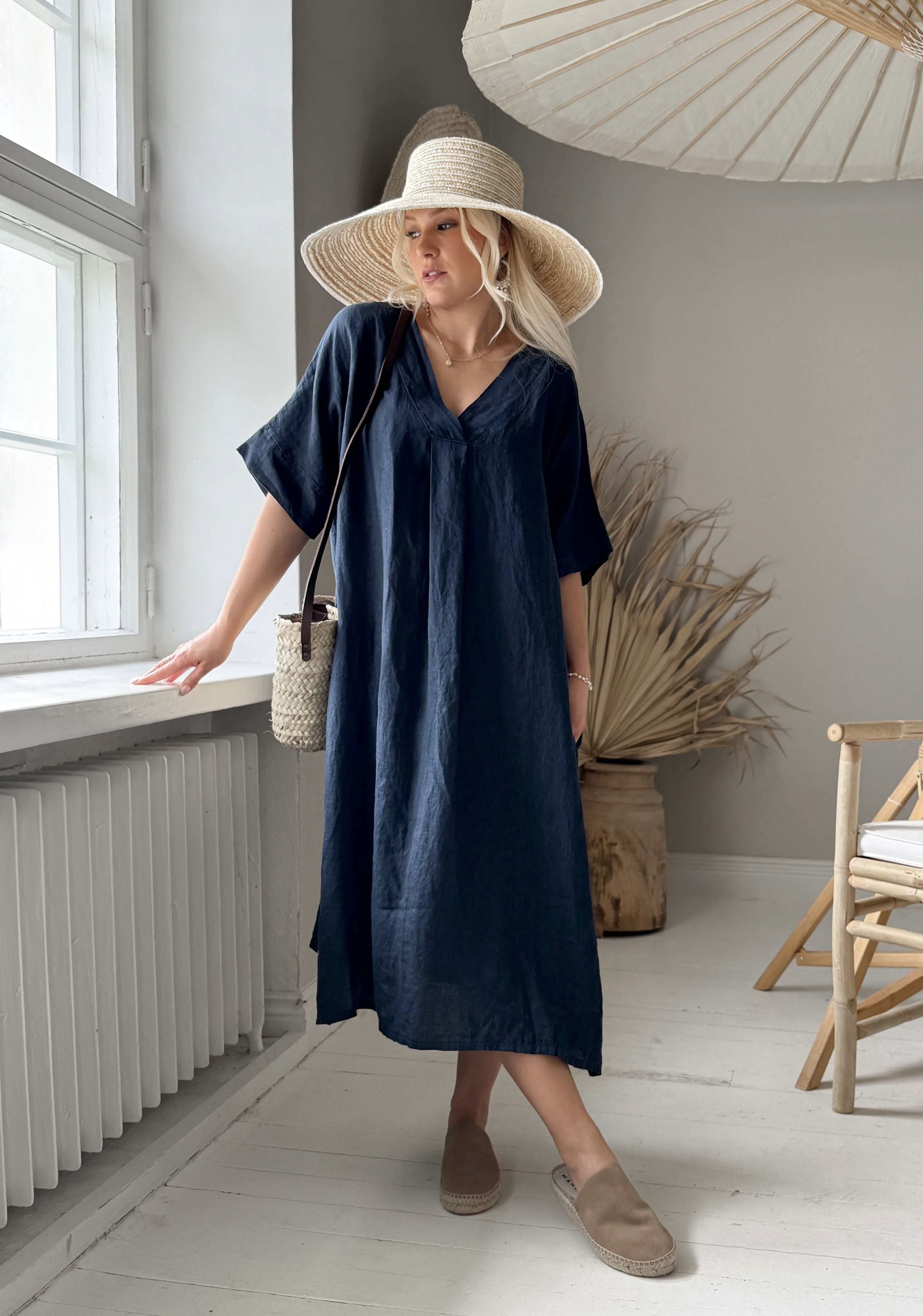 BYPIAS, BOHEMIANA  YOKO LINNEN JURK NAVY