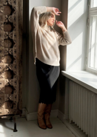 BYPIAS , BOHEMIANA ELIZA VISCOSE ONDER ROK ZWART