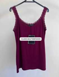 Top  Lotte met kant Burgundy