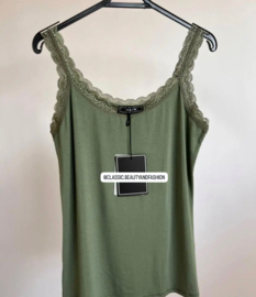 Top  Lotte met kant Green