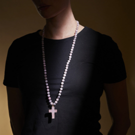 The Moshi necklace Abigail pink