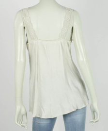 Basic Lace Top Beige