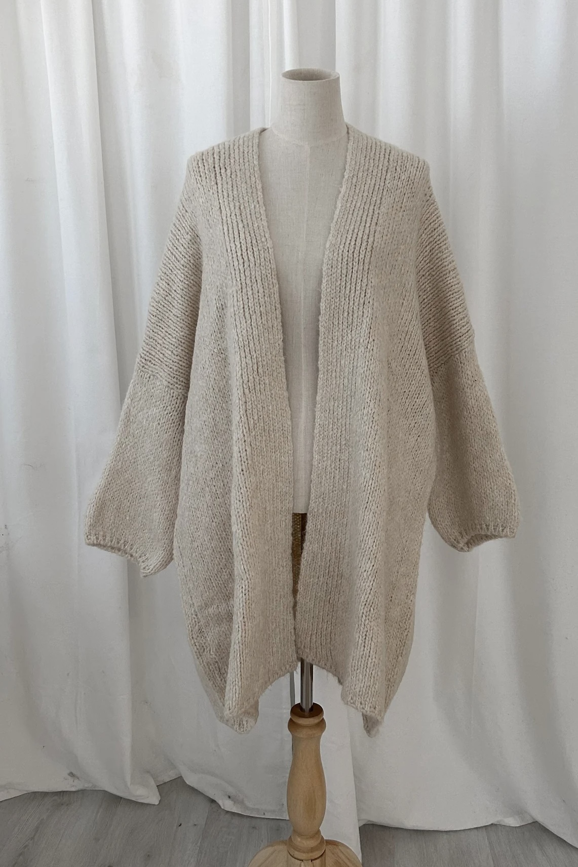 BYPIAS BOHEMIANA ONE FINE DAY VEST OFF WHITE