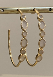 Suenia Zurich Desired Gold hoops Earrings Creme Silk Stone
