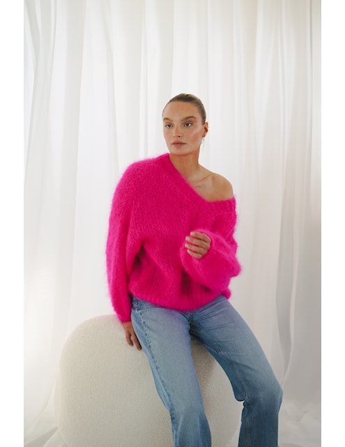 TWNS ENGELWOOD V-NECK FLUFFY TRUI NEON PINK