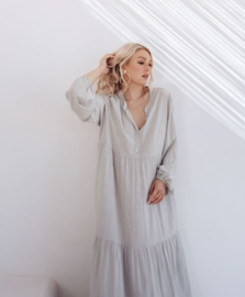 BYPIAS LYDIA MAXI DRESS LICHT GRIJS