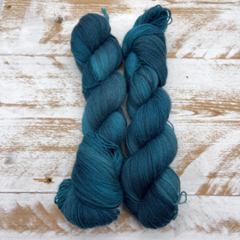Dark Blue Green (DK sok)
