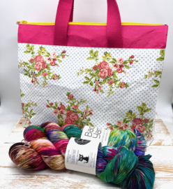Dotted Flowers XL zipper project bag