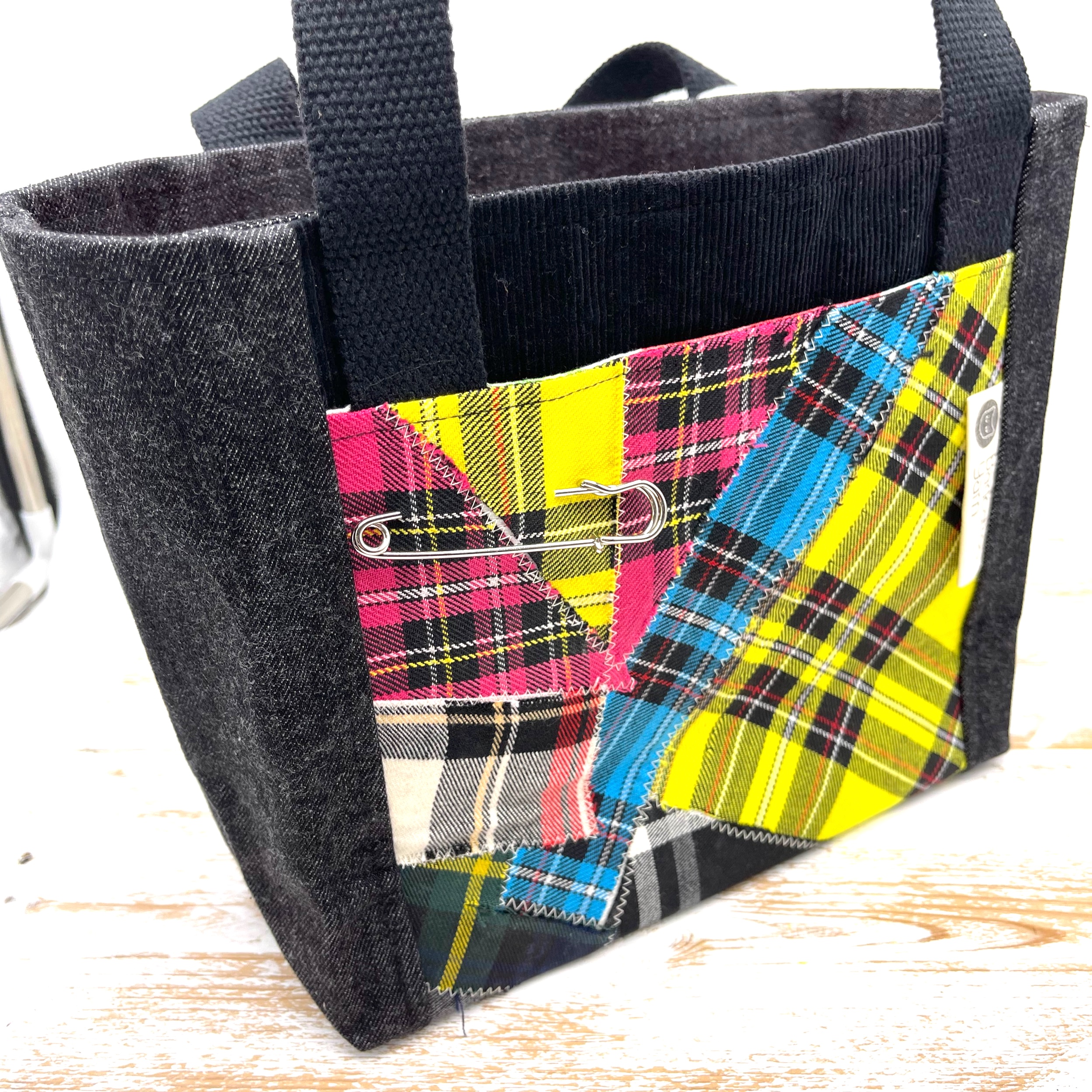 Tartan tote