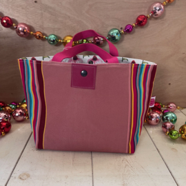 Beach chair stripes project bag