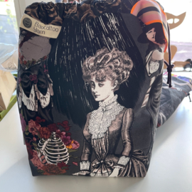 Dark Ladies project bag